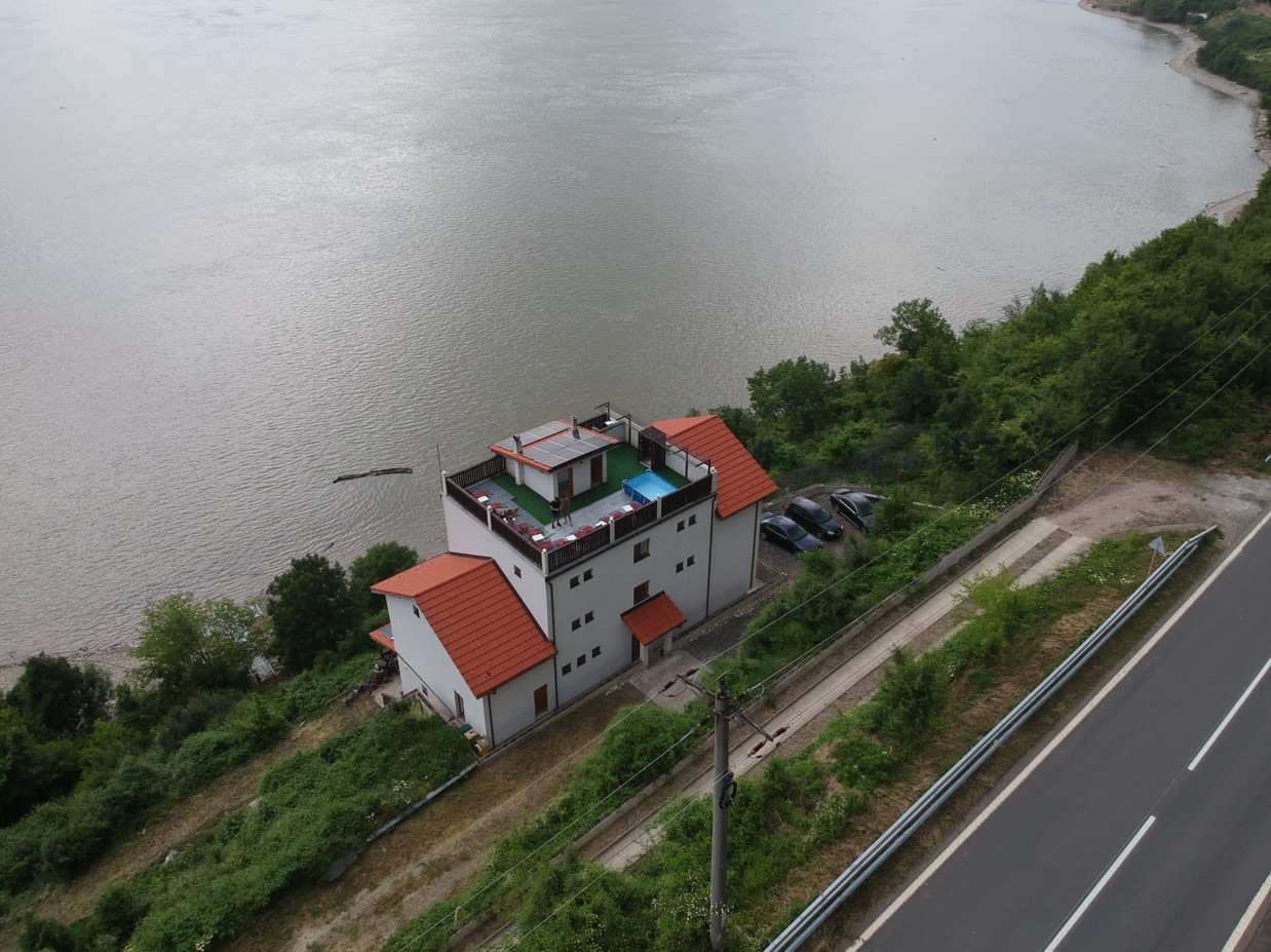 Priveliști din dronă